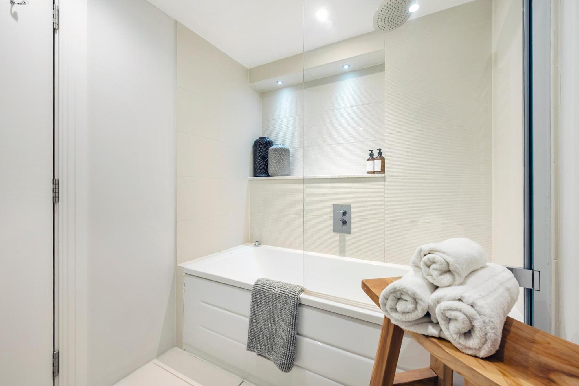 Aircon 2 Bedr, 3 Beds, 2 Bath Covent Garden, Subway Londres Exterior foto